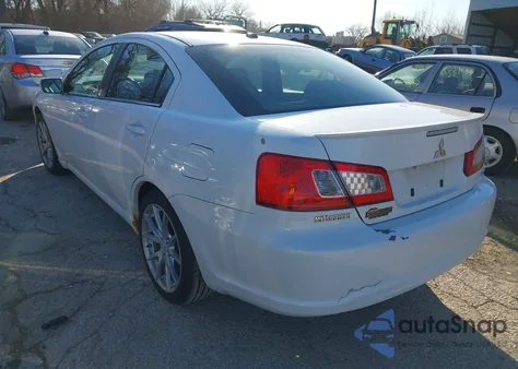2011 Mitsubishi Galant Es/Se z USA, uszkodzony, nr VIN 4A32B3FF8BE014845